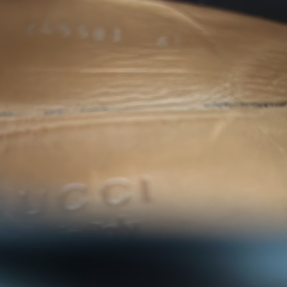 GUCCI HILLARY DIAMANTÉ PENNY LOAFERS DISTRESSED - Picture 9 of 11